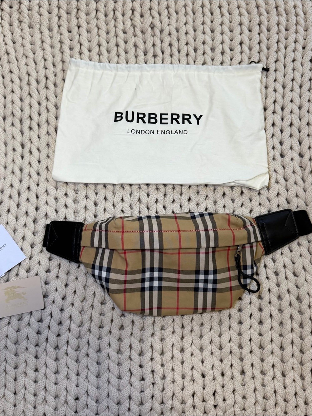 BURBERRY Nylon Vintage Check Medium Sonny Bum Bag Archive Beige Black